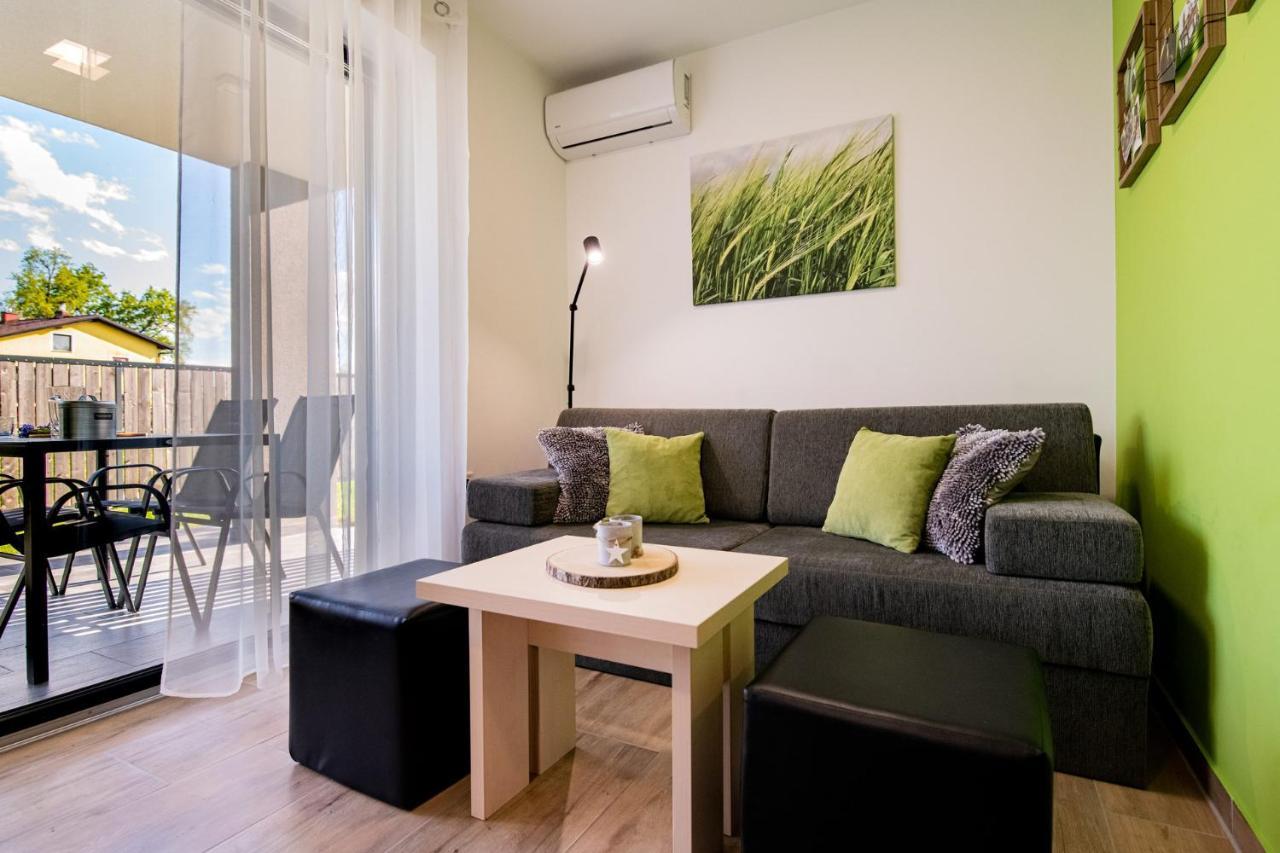 Apartmaji Banonia " Poletni Vetrc " 바노브치 외부 사진